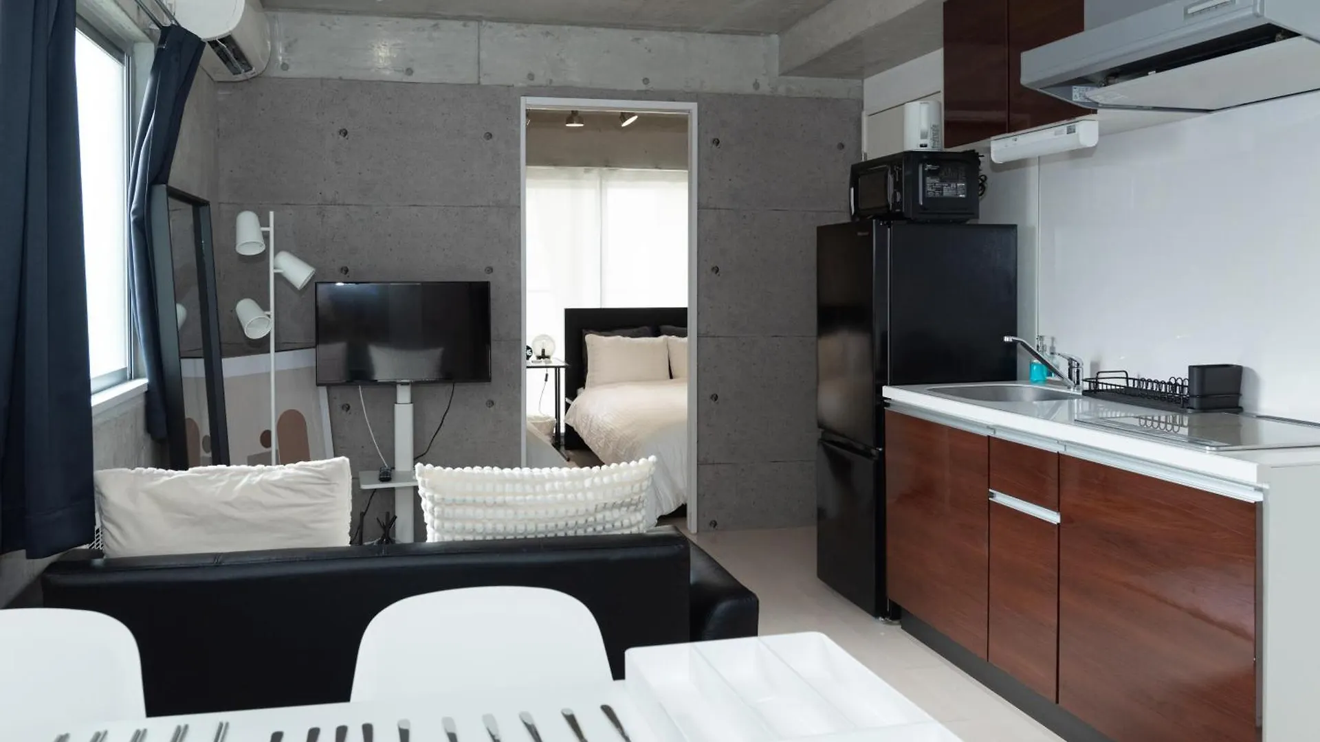 Apartment 今宮駅徒歩2分大国町駅5分 難波道頓堀も徒歩圏内402 ホテルリネン使用 Osaka